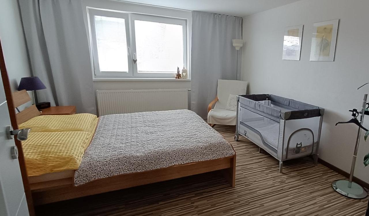 Apartman S Vyhladom Na Bojnicky Zamok บอยนิตแซ ภายนอก รูปภาพ